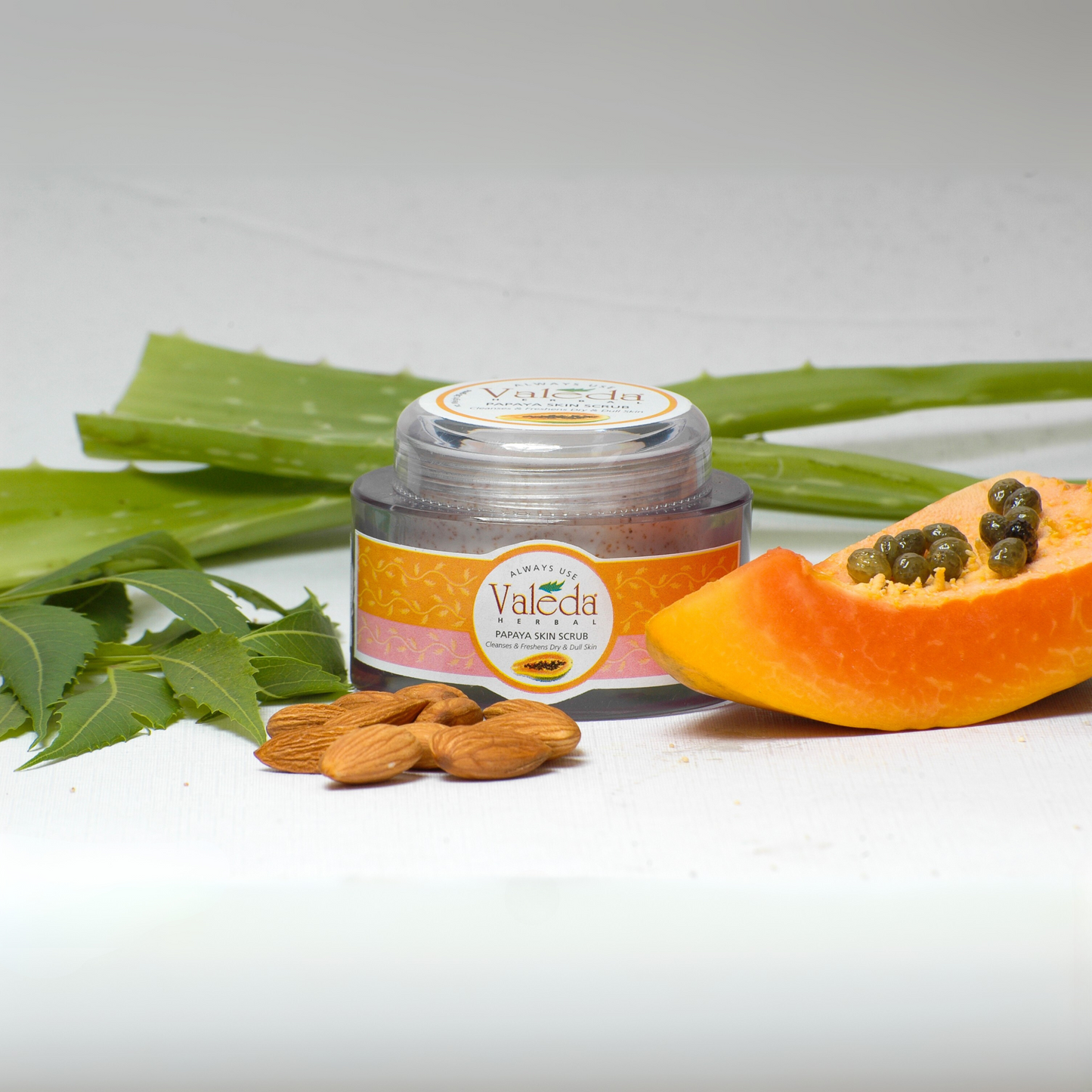 VALEDA HERBAL PAPAYA SKIN SCRUB